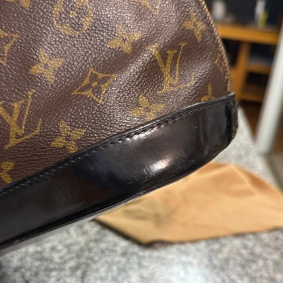 Louis Vuitton Alma Brown and Gold Monogram Tote dyed and sealed black - Picture 7 of 12
